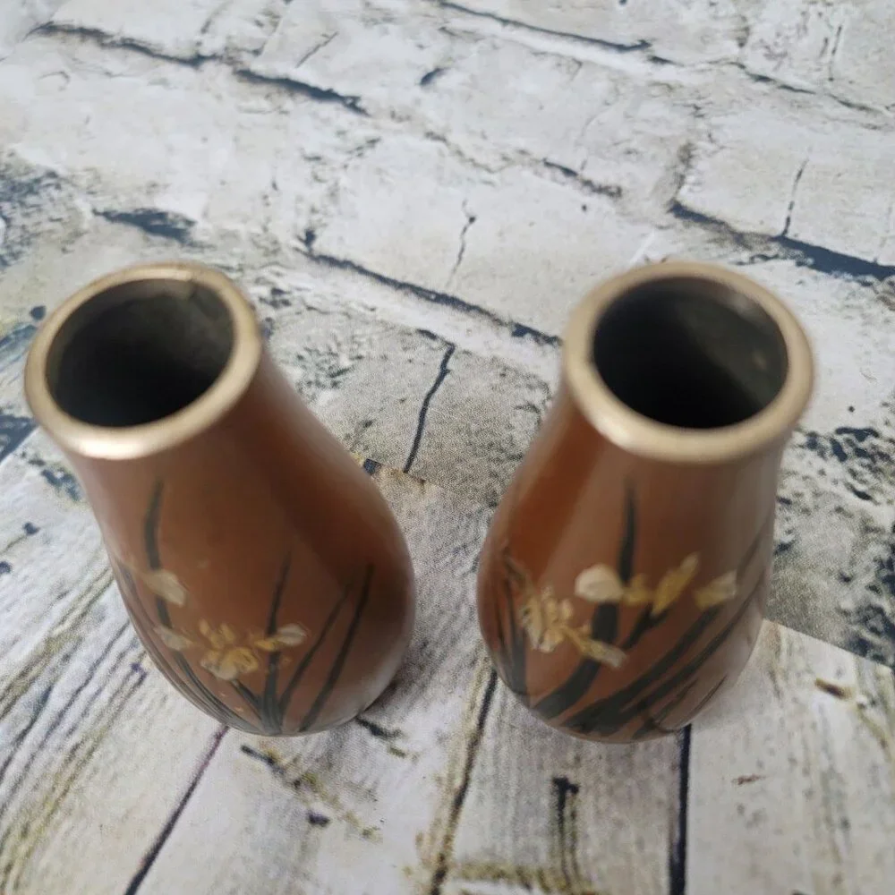 2 Japanese Enamel Vases with Inlay Flowers Appx 4-4.25 Inches Tall